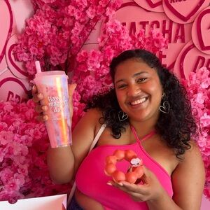 Meet your Posher, Kwanita